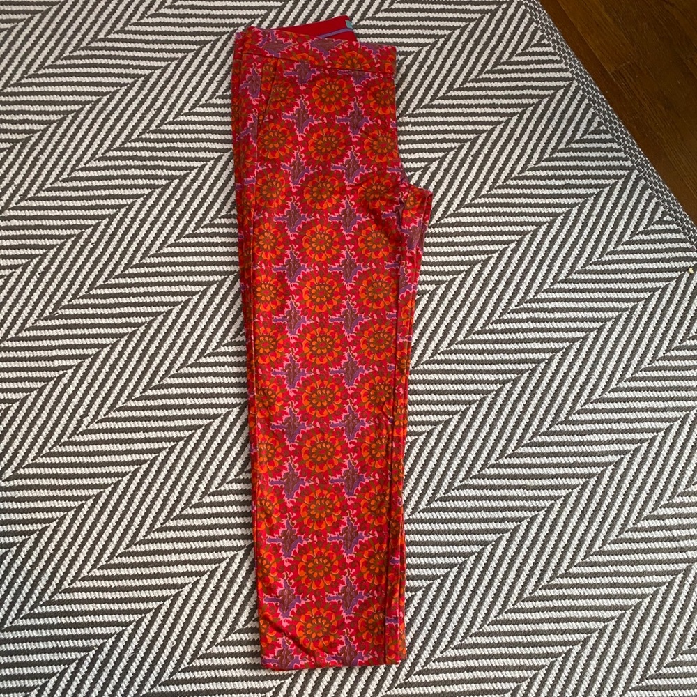 Boden crop pattern pants